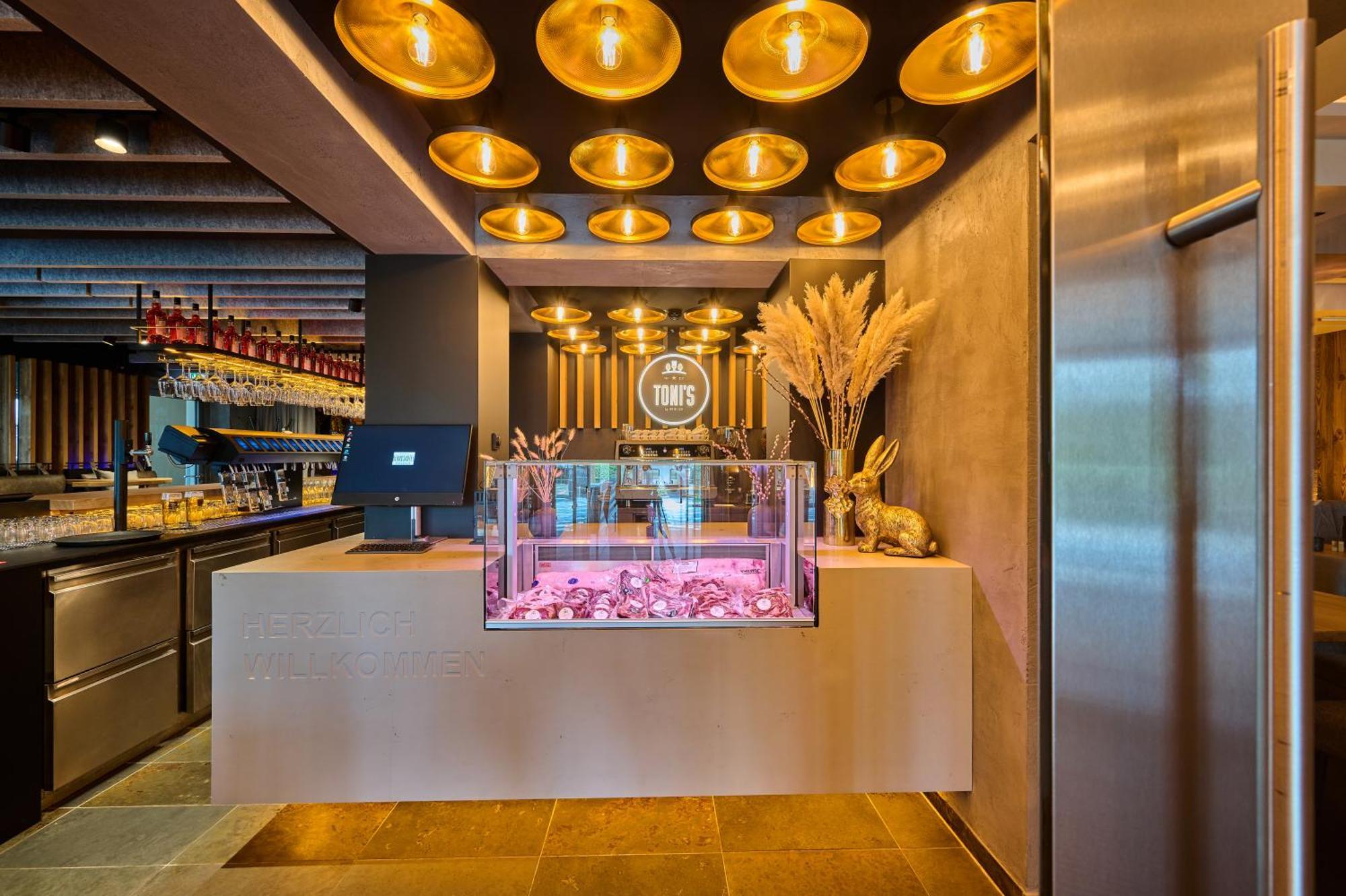 Genusshotel Wenisch ชเตราบิง ภายนอก รูปภาพ
